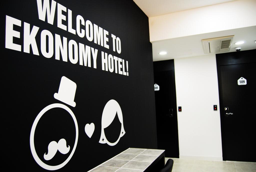 Ekonomy Hotel Nampo Busan Buitenkant foto