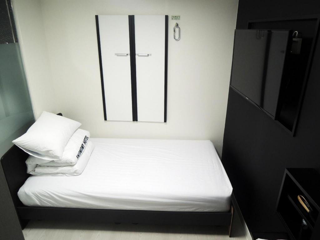 Ekonomy Hotel Nampo Busan Buitenkant foto